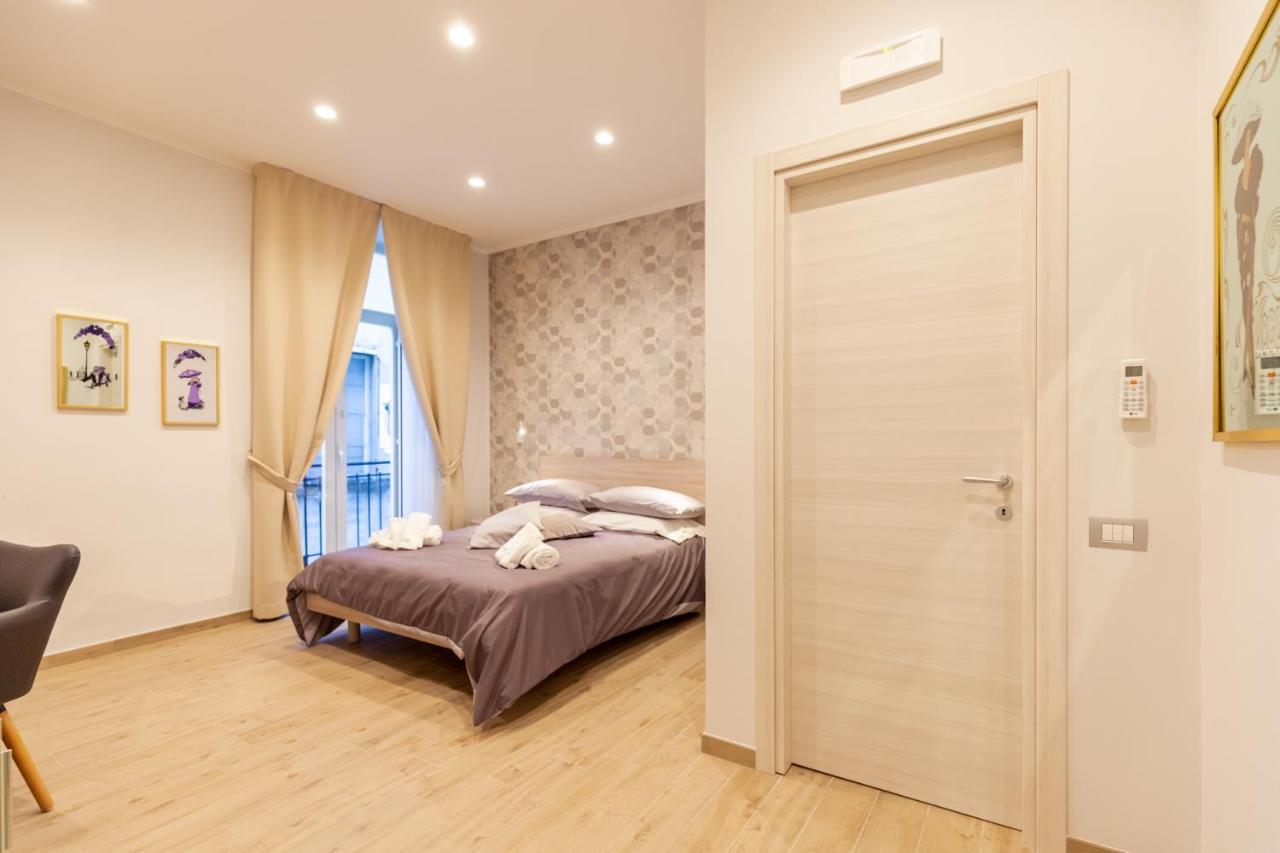 Toledo Rose Hotel เนเปิลส์ ภายนอก รูปภาพ